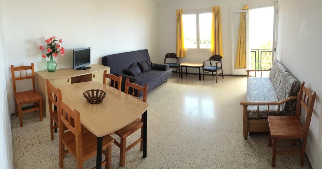 Apartaments Bellamar مارغرَت دي مار الغرفة الصورة